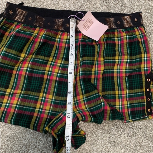Savage x Fenty Green Plaid Long Sleeve Shorts Pajama Set - Picture 12 of 13